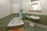 Private apartment in the center of Makarska  Pivac app 2